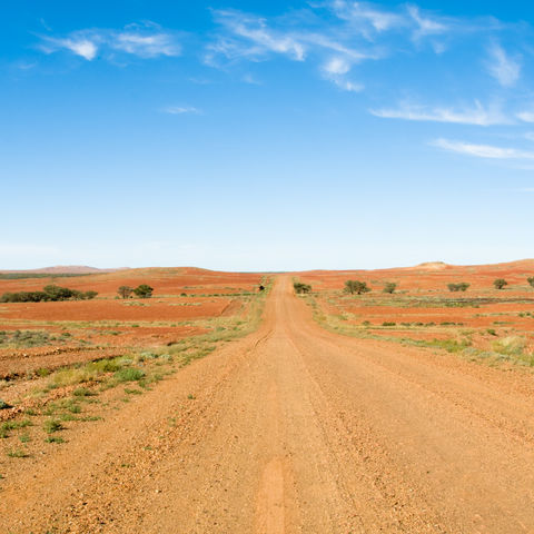 Weitläufige Straße im Outback, Australien