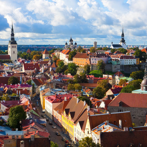 Mittelalterlich anmutend: die Altstadt von Tallinn, Baltikum