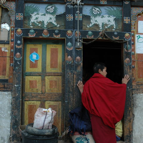 Tür mit Verzierungen, Bhutan