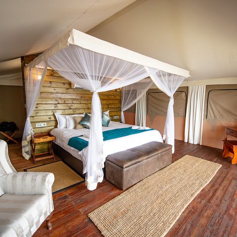 Schafzimmer der Jackalberry Lodge im Chobe Nationalpark, Botswana