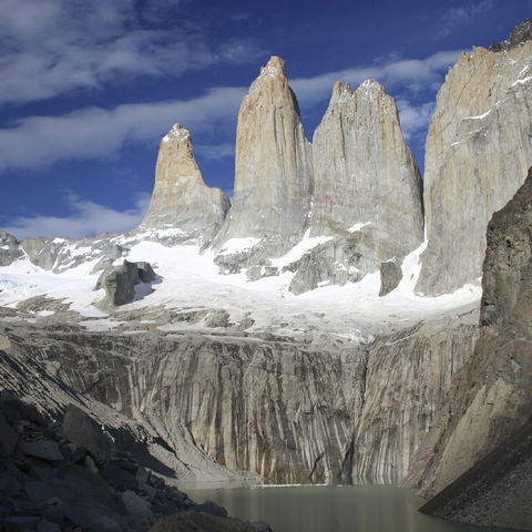 Felsige Torres Spitzen des Torres del Paine, Chile