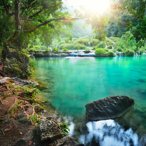 Wenn die türkisblauen Pools von Semuc Champey nicht zum Baden einladen, dann wissen wir auch nicht..., Guatemala