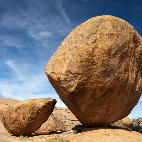 Steinkugel im Erongo Gebirge, Namibia