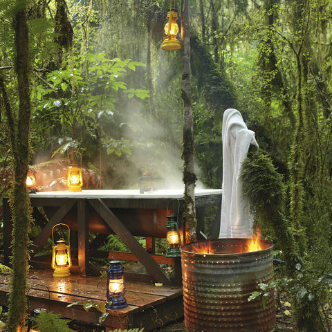 Outdoor Badewanne in der Natur, Neuseeland