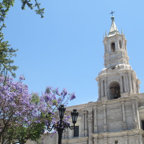 Die Kathedrale am Plaza de Armas in Arequipa, Peru