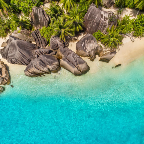 Traumhafter Strand auf La Digue, Seychellen