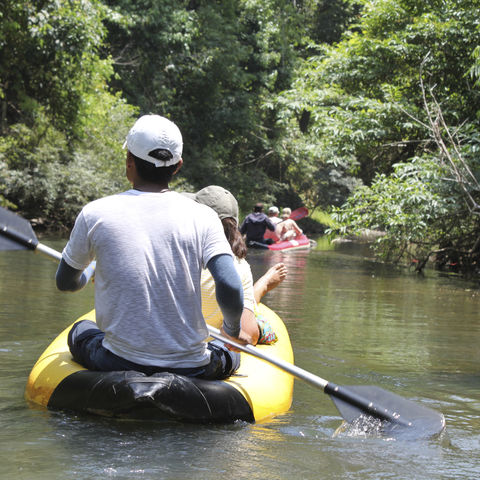 Zu Wasser durch Thailands Dschungel, Thailand